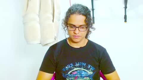 Diana online show from 02-13-25, 03:29