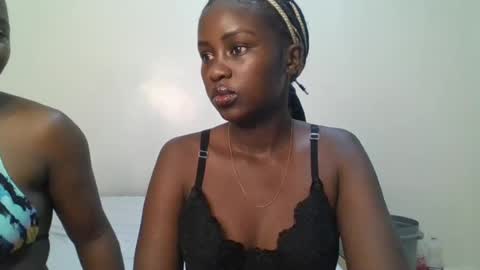 Snapshot of ella8_ chatting on 06-28-26, 06:41 ella8_ online show from 06-28-26, 06:41