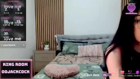Chloe online show from 05-14-26, 09:10