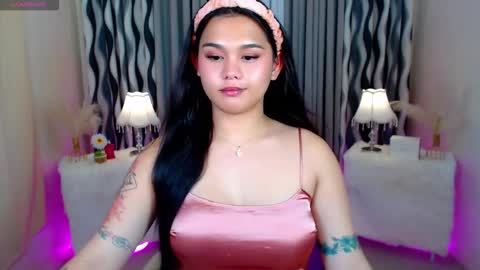 HI ITS ME ELLA online show from 09-25-25, 12:09