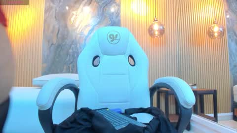 Snapshot of ella_harper chatting on 03-19-26, 02:59 ella harper online show from 03-19-26, 02:59