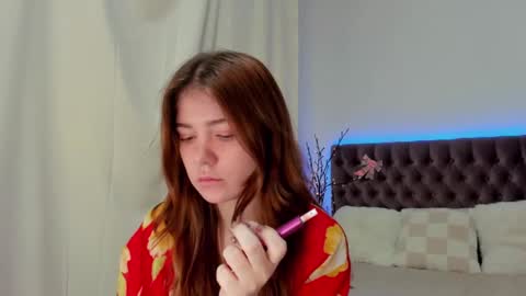 Ella Mayers online show from 02-27-25, 03:36