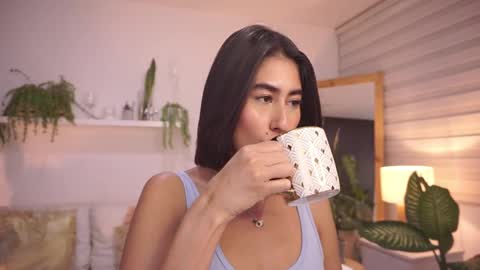 Snapshot of ella_owen chatting on 03-25-26, 07:53 ELLA OWEN online show from 03-25-26, 07:53