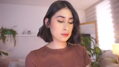 ELLA OWEN online show from 05-05-26, 02:36
