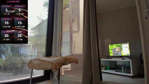 ella_vee online show from 09-26-25, 05:11