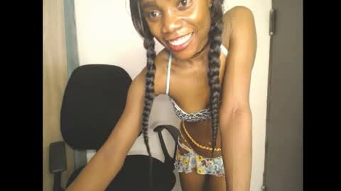 ella online show from 05-25-26, 05:02