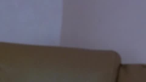 Snapshot of ellabelle_ chatting on 05-04-26, 03:35 Ella online show from 05-04-26, 03:35