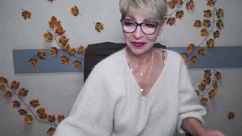 Snapshot of ellabonito chatting on 12-08-24, 09:35 EllaBonito online show from 12-08-24, 09:35