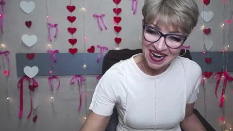 Snapshot of ellabonito chatting on 01-30-25, 09:25 EllaBonito online show from 01-30-25, 09:25