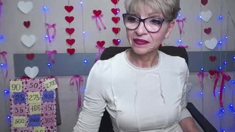 Snapshot of ellabonito chatting on 02-05-25, 03:31 EllaBonito online show from 02-05-25, 03:31