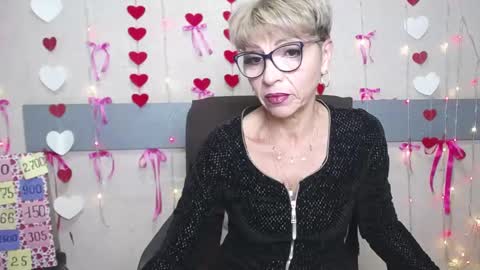 Snapshot of ellabonito chatting on 02-09-25, 06:22 EllaBonito online show from 02-09-25, 06:22