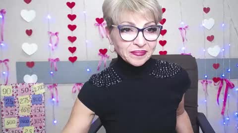 Snapshot of ellabonito chatting on 02-19-25, 09:39 EllaBonito online show from 02-19-25, 09:39