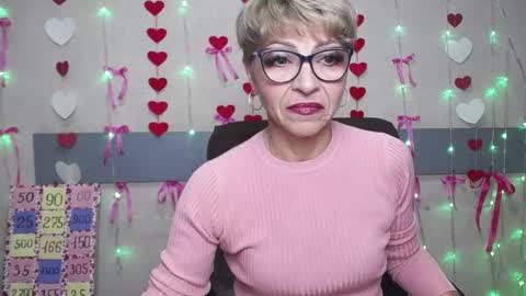 Snapshot of ellabonito chatting on 02-24-25, 06:27 EllaBonito online show from 02-24-25, 06:27