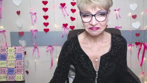 Snapshot of ellabonito chatting on 02-28-25, 12:52 EllaBonito online show from 02-28-25, 12:52