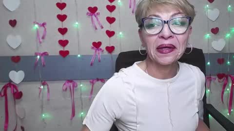 Snapshot of ellabonito chatting on 03-07-25, 01:29 EllaBonito online show from 03-07-25, 01:29