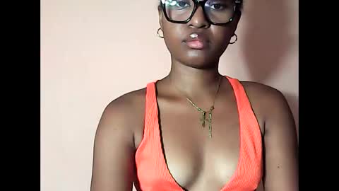 Snapshot of ellah245 chatting on 04-01-26, 07:44 ellah245 online show from 04-01-26, 07:44