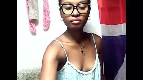 Snapshot of ellah245 chatting on 05-10-26, 10:09 ellah245 online show from 05-10-26, 10:09