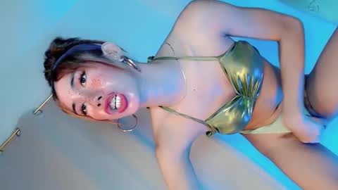 ellah_bonita online show from 02-28-25, 05:04