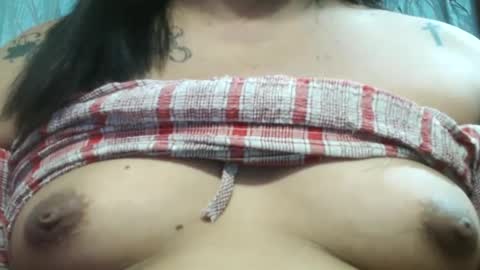 Ellah online show from 01-26-25, 03:58