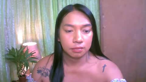 Ellah online show from 09-13-25, 03:17
