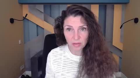 EllaLongs online show from 10-09-25, 11:41