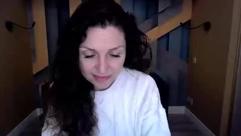 EllaLongs online show from 02-28-26, 12:39