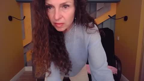 EllaLongs online show from 06-02-26, 11:34