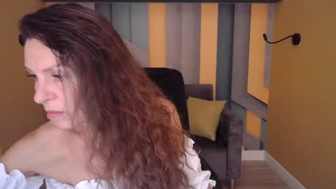 EllaLongs online show from 06-24-26, 11:42