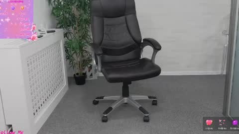            online show from 05-11-26, 04:04