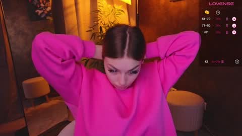 Snapshot of ellamilla chatting on 01-05-25, 05:20 ellamilla online show from 01-05-25, 05:20