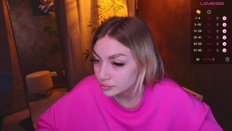 Snapshot of ellamilla chatting on 01-05-25, 08:22 ellamilla online show from 01-05-25, 08:22