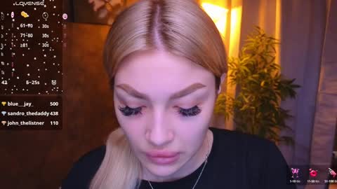 Snapshot of ellamilla chatting on 01-20-25, 05:37 ellamilla online show from 01-20-25, 05:37