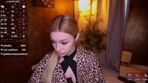 Snapshot of ellamilla chatting on 01-22-25, 05:48 ellamilla online show from 01-22-25, 05:48