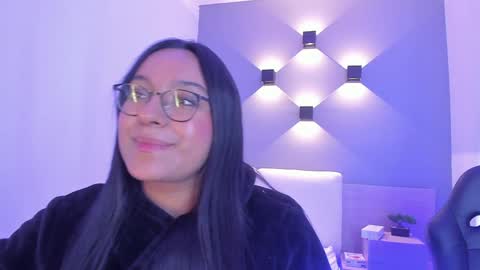 Ella online show from 12-17-24, 10:34