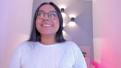 Ella online show from 01-11-25, 04:59