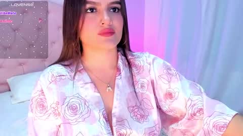 Snapshot of ellarosee_ chatting on 12-13-24, 08:37 ellarosee_ online show from 12-13-24, 08:37