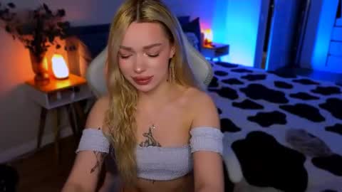 Snapshot of ellatwox chatting on 07-02-26, 05:57 Ella online show from 07-02-26, 05:57