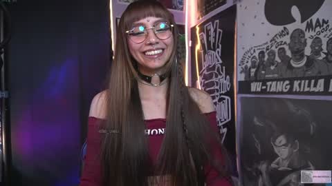 follow me on instagram .    online show from 01-23-25, 02:12