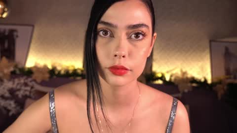 Elle Diane online show from 12-24-24, 09:33