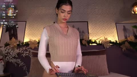 Elle Diane online show from 12-27-24, 01:22