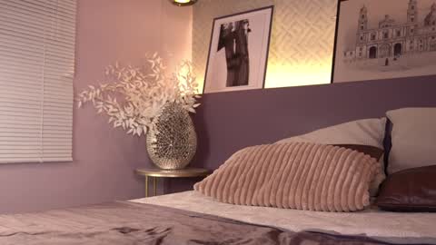 Elle Diane online show from 01-08-25, 03:08