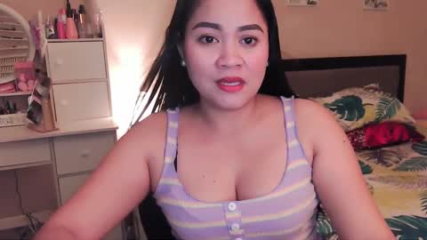 Snapshot of elleelle123 chatting on 12-04-24, 12:36 Ann online show from 12-04-24, 12:36