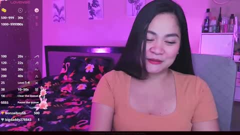 Snapshot of elleelle123 chatting on 12-21-24, 01:04 Ann online show from 12-21-24, 01:04