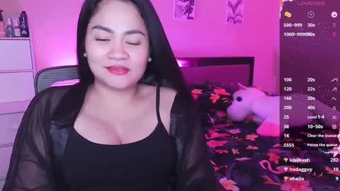 Snapshot of elleelle123 chatting on 01-05-25, 05:41 Ann online show from 01-05-25, 05:41