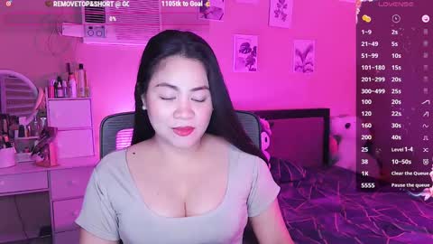 Snapshot of elleelle123 chatting on 02-26-25, 02:48 Ann online show from 02-26-25, 02:48