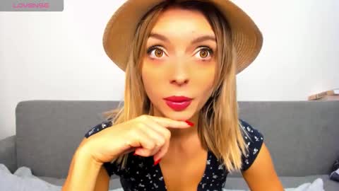 ellen_flow online show from 10-28-25, 09:50