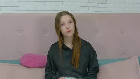 EllenBush online show from 09-29-25, 06:07