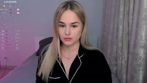 Maria online show from 02-03-26, 01:38