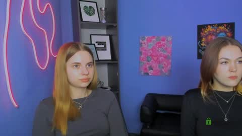 Snapshot of elli_ashley chatting on 04-06-26, 11:33 Ashley online show from 04-06-26, 11:33