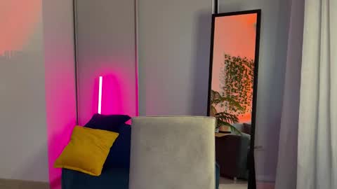 Snapshot of elli_harmon chatting on 10-26-25, 02:12 Ellie --- Ill see you either on Friday or Saturday and definitely on Sunday online show from 10-26-25, 02:12